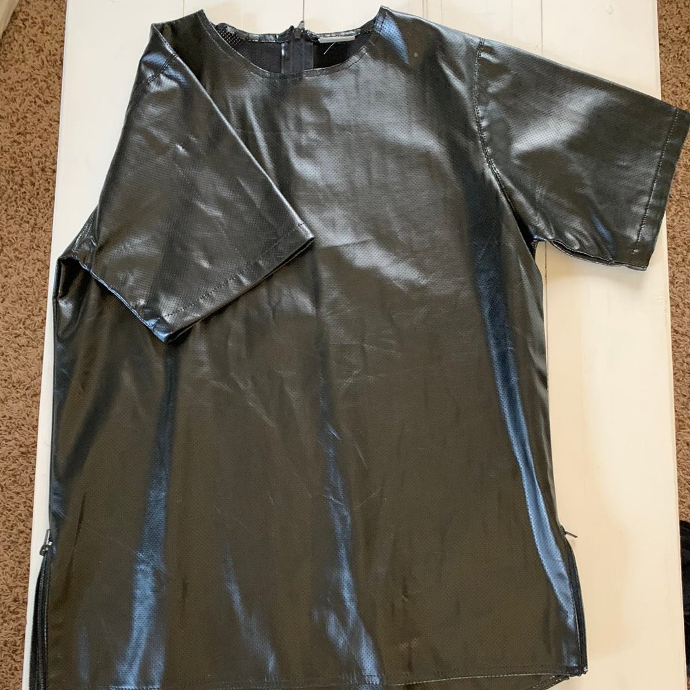 Urban Streetwear Iridium Leather Tee
